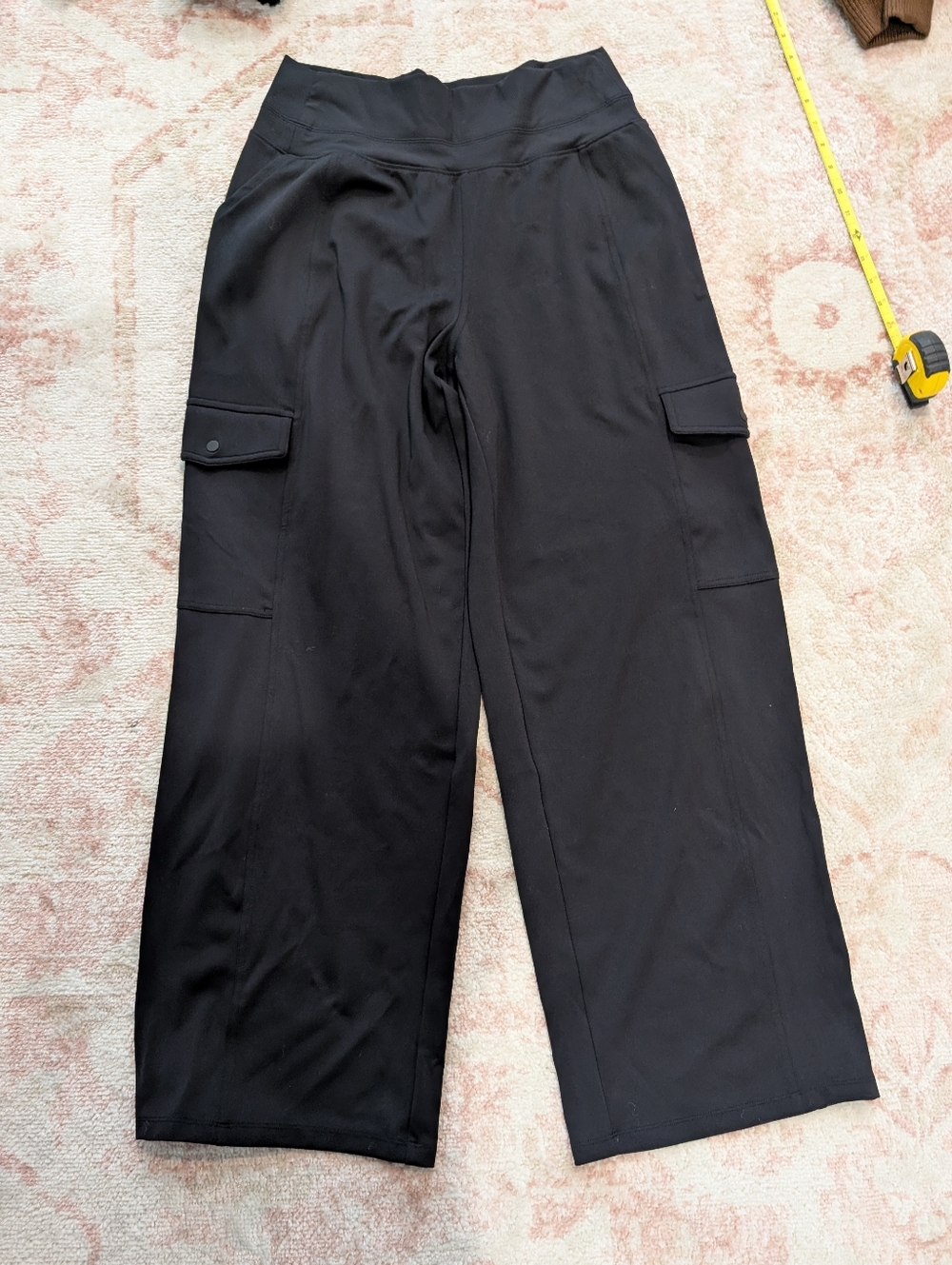 Athleta Black Wide-Leg Cargo Pants
